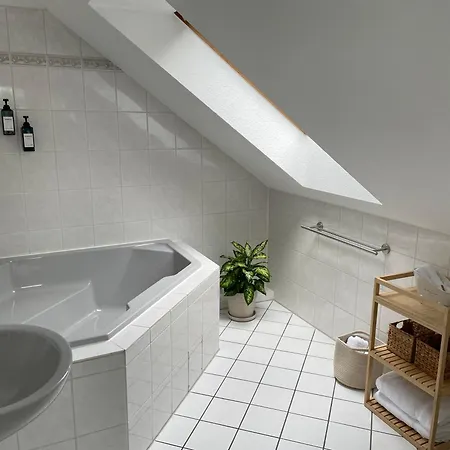 Maisonette Apartment Am Bahnhof Burgdorf  Extérieur photo